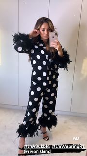 Courtney Green feet photo thumbnail