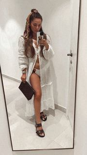 Courtney Green feet photo thumbnail