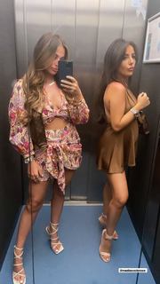 Courtney Green feet photo thumbnail