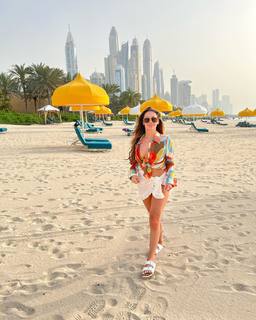 Courtney Green feet photo thumbnail