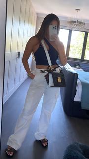 Courtney Green feet photo thumbnail