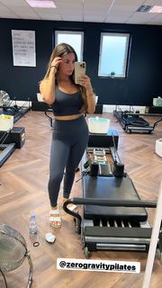 Courtney Green feet photo thumbnail