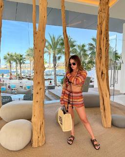 Courtney Green feet photo thumbnail