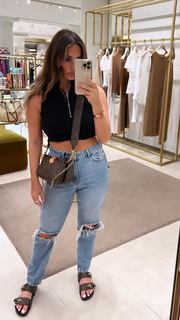 Courtney Green feet photo thumbnail