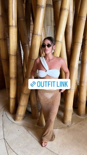 Courtney Green feet photo thumbnail