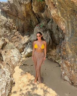 Courtney Green feet photo thumbnail