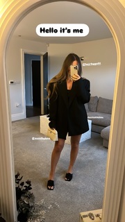 Courtney Green feet photo thumbnail