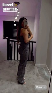 Courtney Green feet photo thumbnail