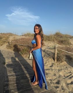 Courtney Green feet photo thumbnail