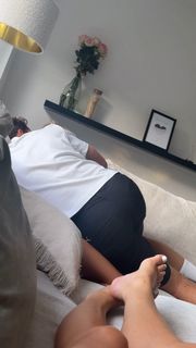 Courtney Green feet photo thumbnail