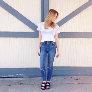 Courtney Halverson feet photo 1