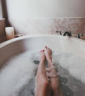 Courtney Halverson feet photo 7