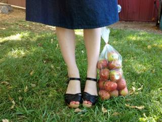 Courtney Halverson feet photo 10