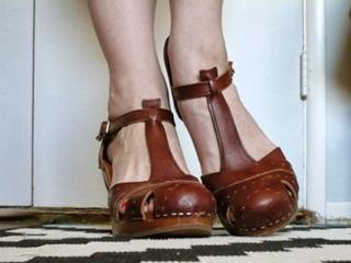 Courtney Halverson feet photo 9