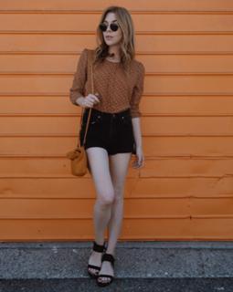 Courtney Halverson feet photo 10