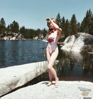 Courtney Halverson feet photo 19