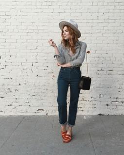 Courtney Halverson feet photo 12