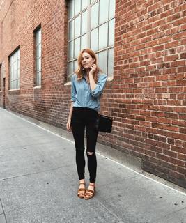 Courtney Halverson feet photo 16