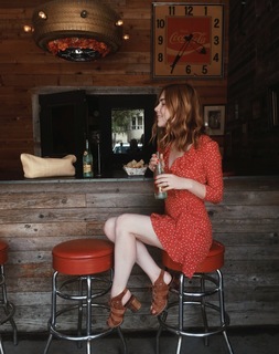 Courtney Halverson feet photo 13