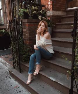Courtney Halverson feet photo 13