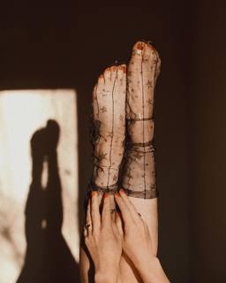 Courtney Halverson feet photo 5