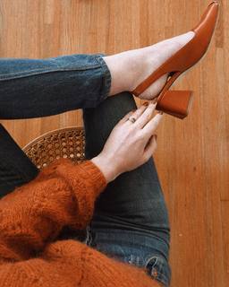 Courtney Halverson feet photo 3