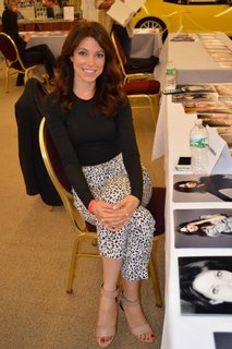 Courtney Henggeler feet photo thumbnail