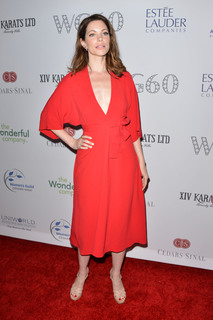 Courtney Henggeler feet photo thumbnail