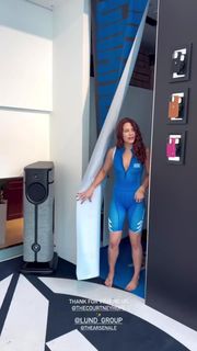 Courtney Hope feet photo thumbnail