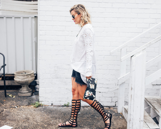 Courtney Kerr feet photo 9