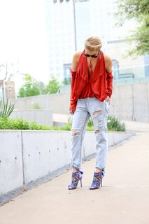 Courtney Kerr feet photo 12