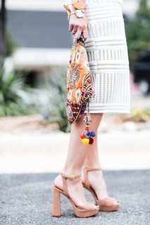 Courtney Kerr feet photo 9