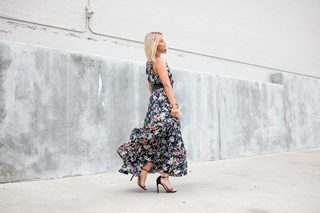 Courtney Kerr feet photo 7
