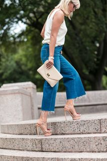 Courtney Kerr feet photo 13