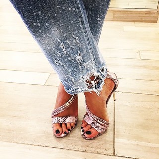 Courtney Kerr feet photo 1
