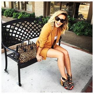 Courtney Kerr feet photo 7