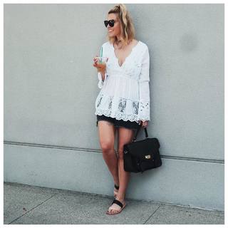 Courtney Kerr feet photo 7