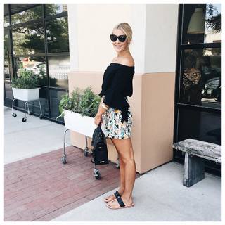 Courtney Kerr feet photo 5