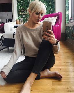 Courtney Kerr feet photo 2