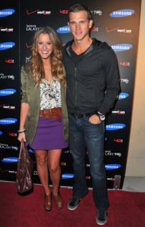 Courtney Kerr feet photo 11