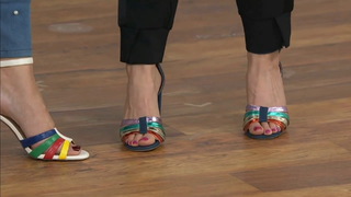 Courtney Khondabi feet photo thumbnail