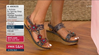 Courtney Khondabi feet photo thumbnail