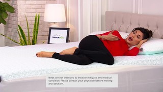 Courtney Khondabi feet photo thumbnail