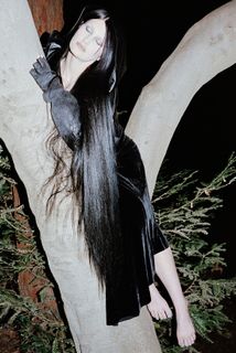 Courtney LaPlante feet photo 2