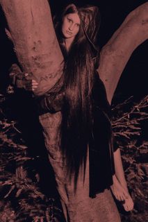 Courtney LaPlante feet photo 1