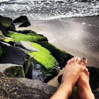 Courtney Lapresi feet photo 2