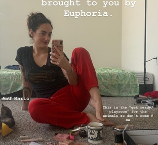 Courtney Lapresi feet photo 10
