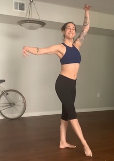 Courtney Lapresi feet photo 6