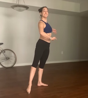 Courtney Lapresi feet photo 5