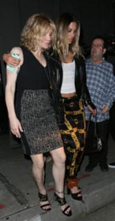 Courtney Love feet photo thumbnail